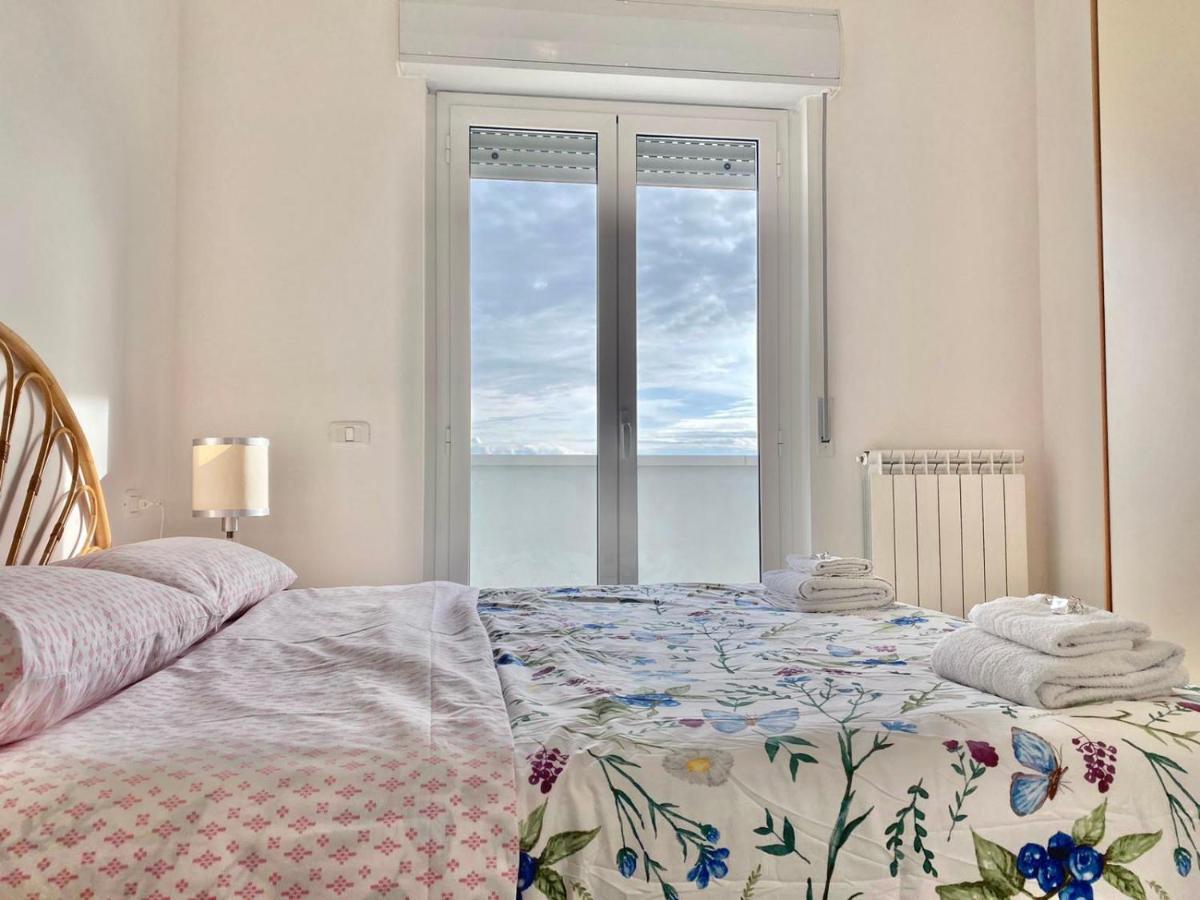 Punto Di Osservazione Lido di Fermo Ngoại thất bức ảnh