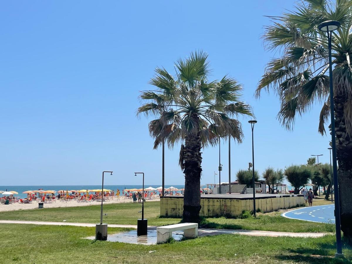 Punto Di Osservazione Lido di Fermo Ngoại thất bức ảnh